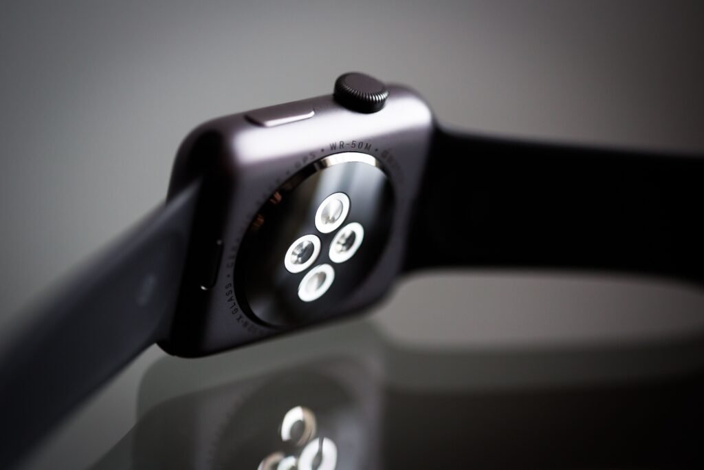 Wearable fitness tracker monitoring a workout 