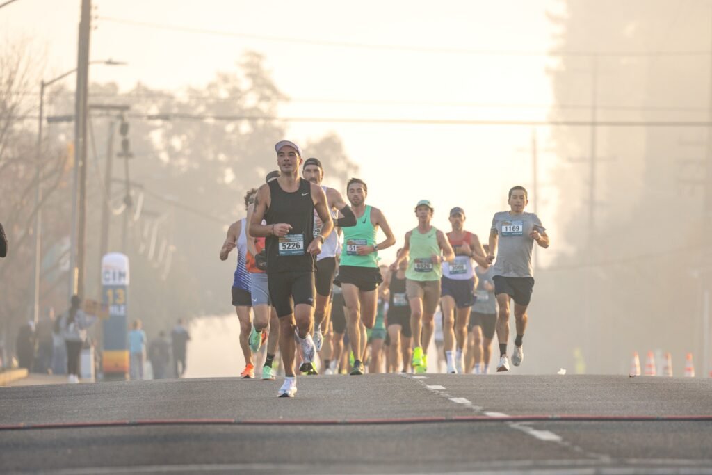 Sydney Marathon course crossing the Harbour Bridge 