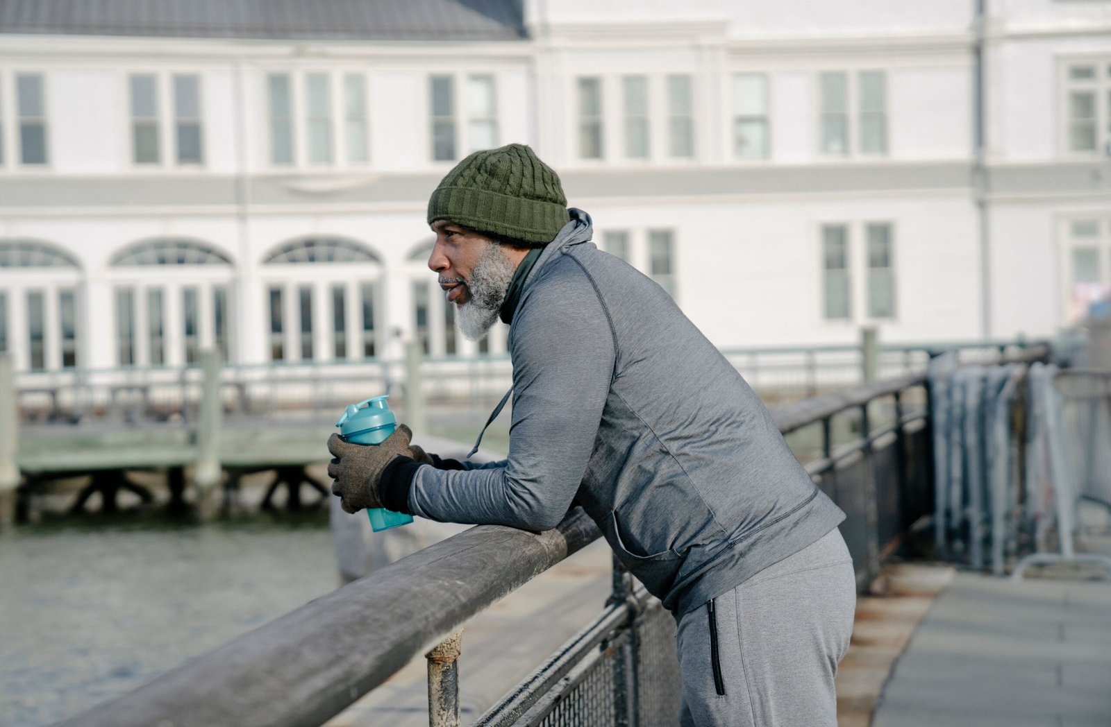 Creatine monohydrate vs HMB supplements for older adults maintaining muscle strength in the UK
